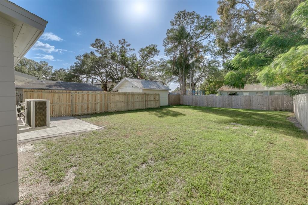 13496 West Rena Drive Largo, FL 33771 - Photo 9 of 40