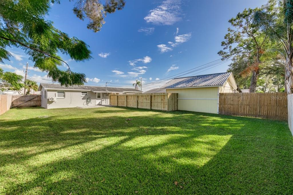 13496 West Rena Drive Largo, FL 33771 - Photo 10 of 40