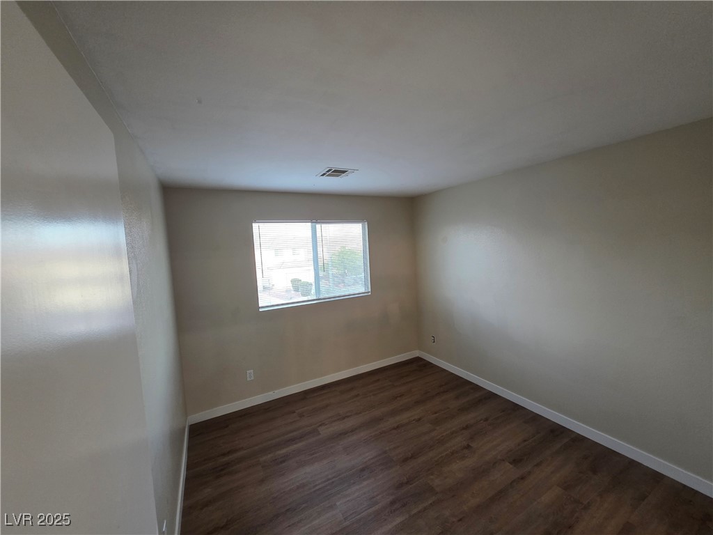 909 East Malibu Sands Avenue North Las Vegas, NV 89086 - Photo 16 of 26