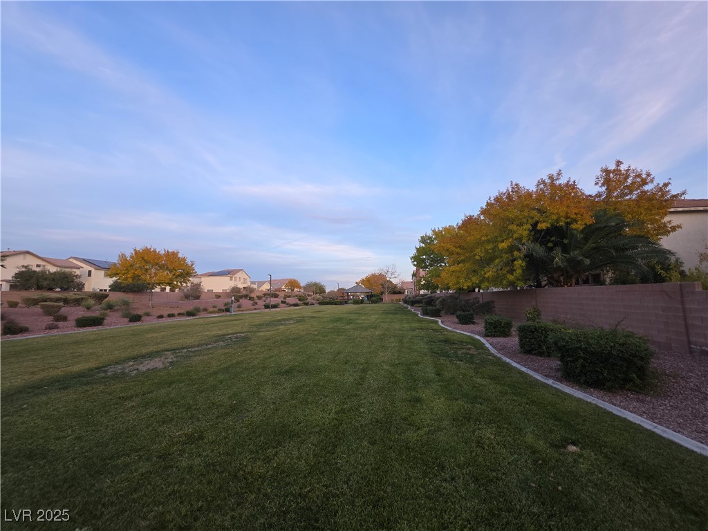 909 East Malibu Sands Avenue North Las Vegas, NV 89086 - Photo 23 of 26