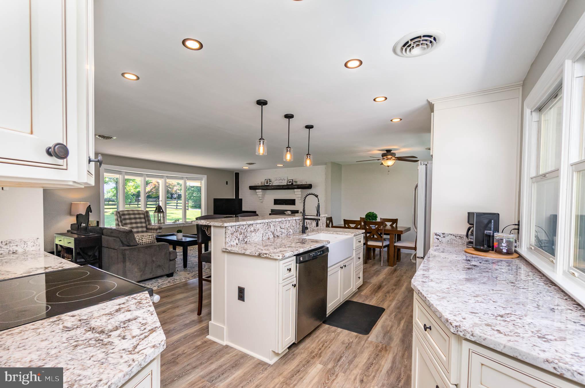 5002 West Heaps Road Pylesville, MD 21132 - Photo 13 of 52 Perfect for entertaining!