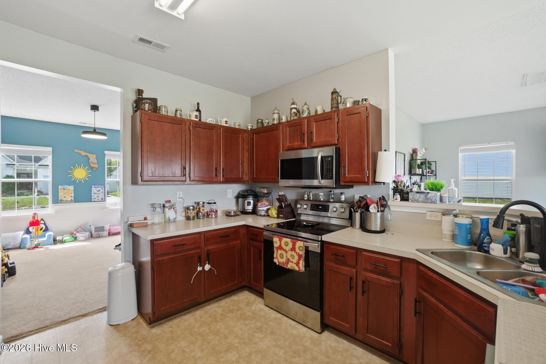 137 Eagleton Circle Moyock, NC 27958 - Photo 18 of 45 18