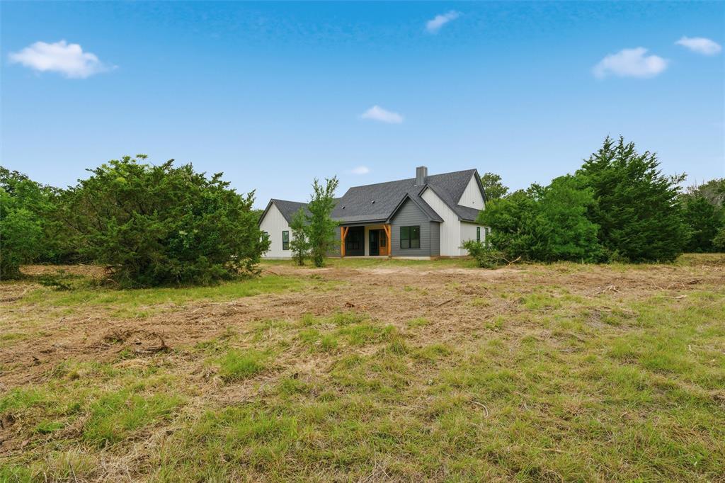 439 Pleasant Grove Road Waco, TX 76705 - Photo 5 of 11