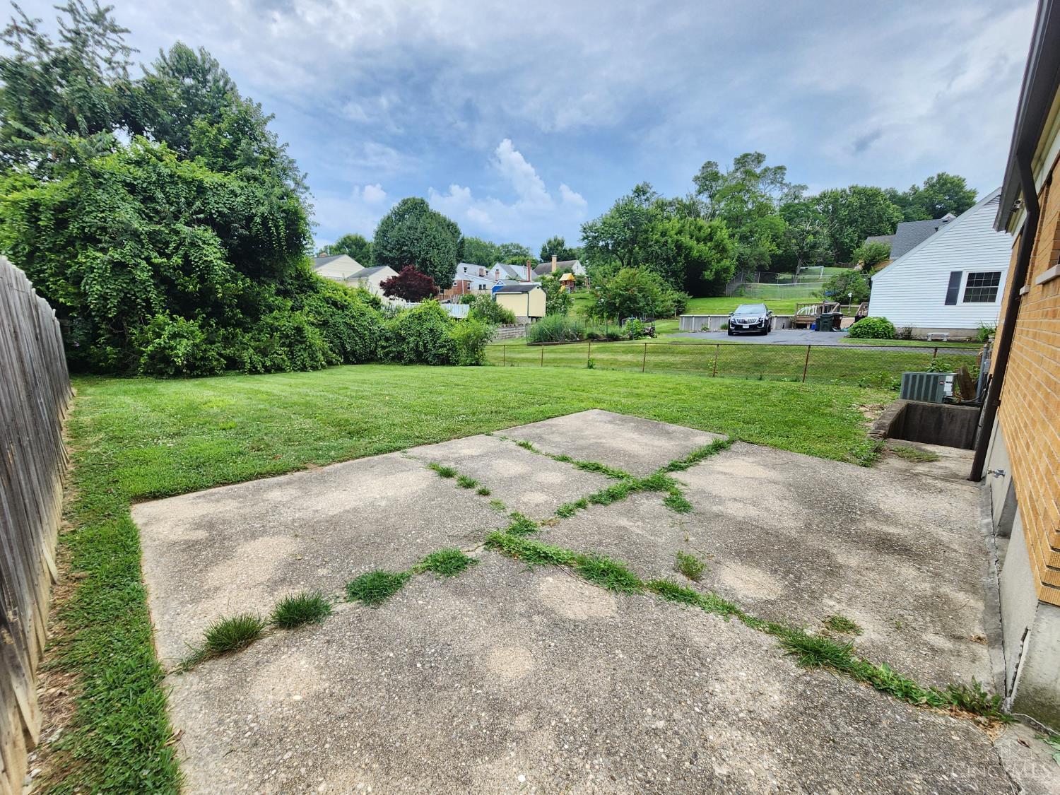 1196 Anderson Ferry Road Cincinnati, OH 45238 - Photo 11 of 11