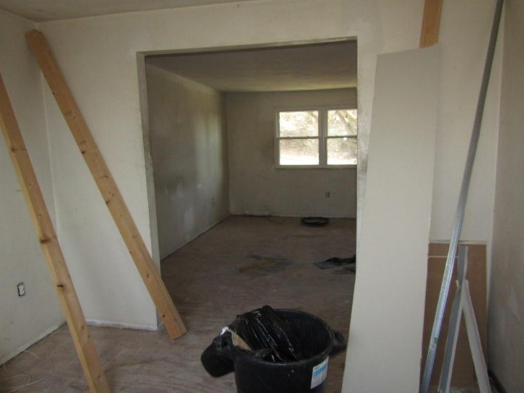 1209 Roy Street Braddock, PA 15104 - Photo 12 of 33