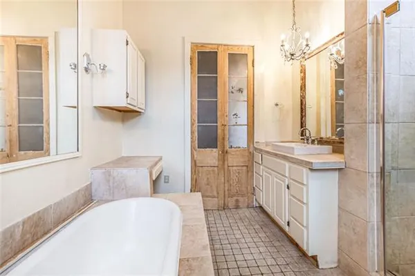 $3,550 | 617 Henry Clay Avenue, New Orleans, LA 70118