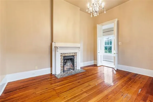 $3,550 | 617 Henry Clay Avenue, New Orleans, LA 70118