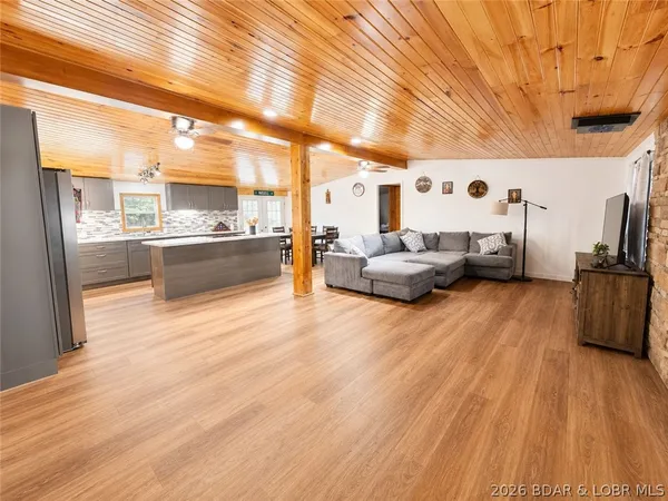 $289,900 | 37070 Rambling Road, Warsaw, MO 65355