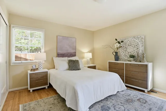 $2,899,000 | 884 Warren Way, Palo Alto, CA 94303