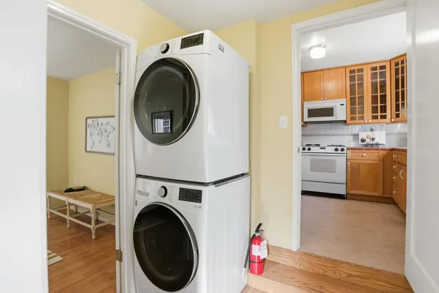 $2,899,000 | 884 Warren Way, Palo Alto, CA 94303