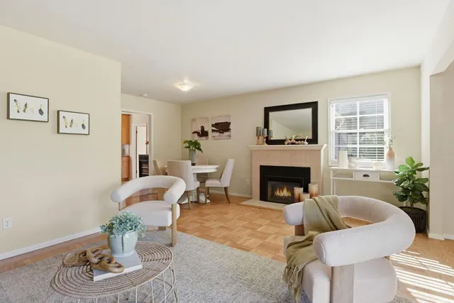 $2,899,000 | 884 Warren Way, Palo Alto, CA 94303