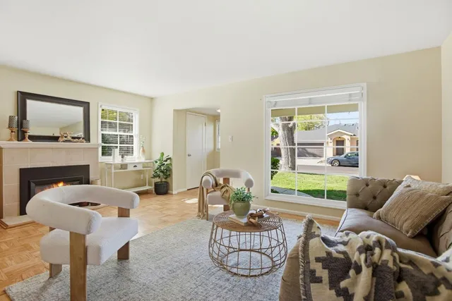 $2,899,000 | 884 Warren Way, Palo Alto, CA 94303