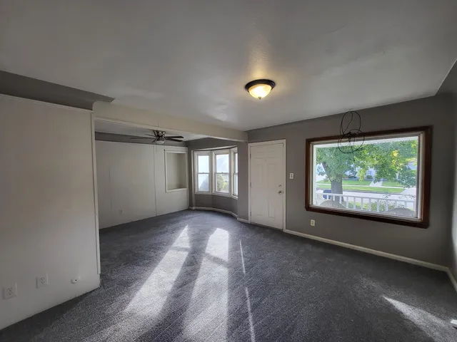 $170,000 | 9648 Nathaline Avenue, Redford, MI 48239