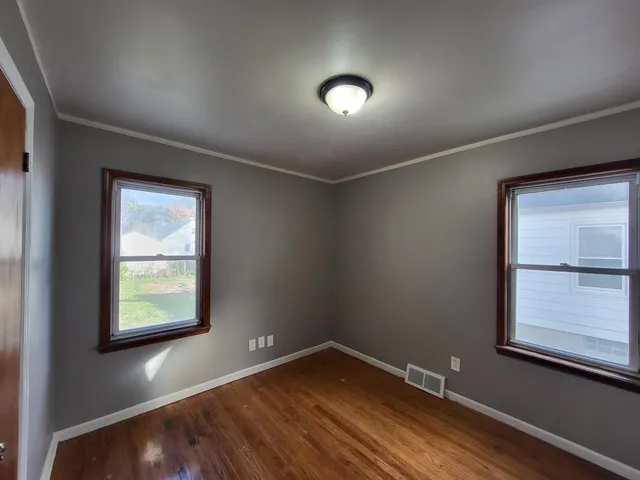 $170,000 | 9648 Nathaline Avenue, Redford, MI 48239