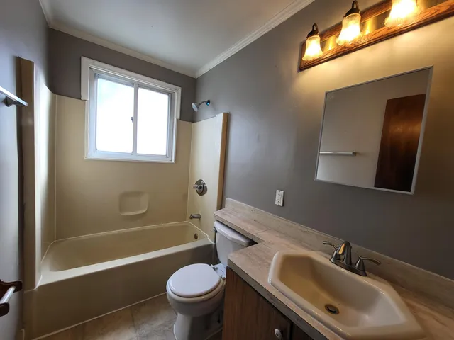 $170,000 | 9648 Nathaline Avenue, Redford, MI 48239