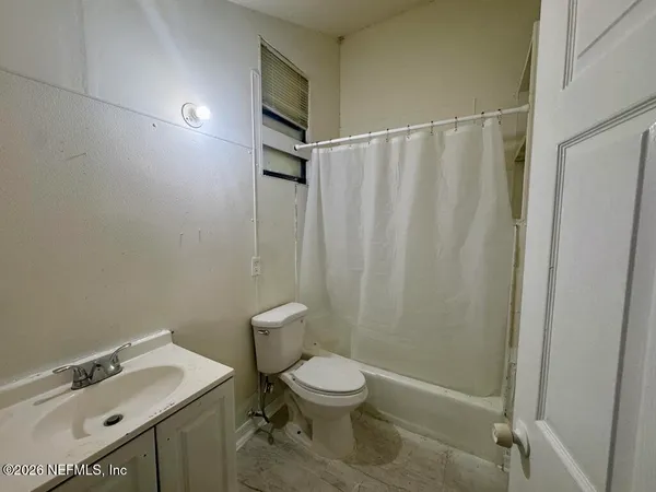 $1,450 | 5420 Leaming Avenue, Jacksonville, FL 32254
