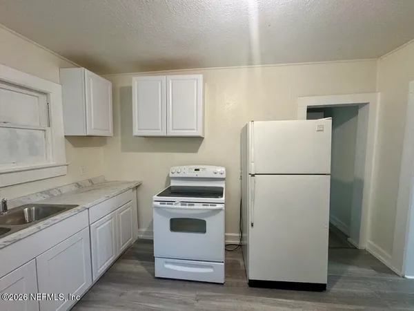 $1,450 | 5420 Leaming Avenue, Jacksonville, FL 32254