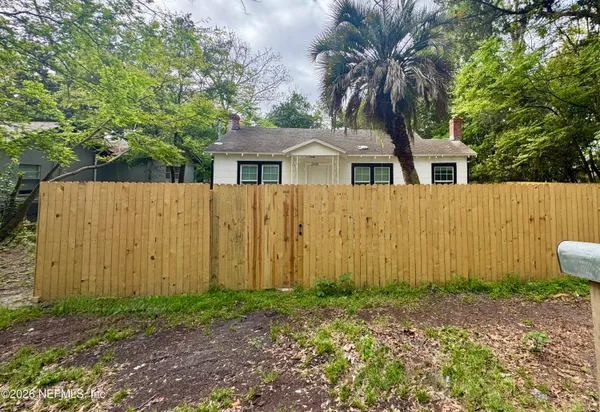 $1,450 | 5420 Leaming Avenue, Jacksonville, FL 32254