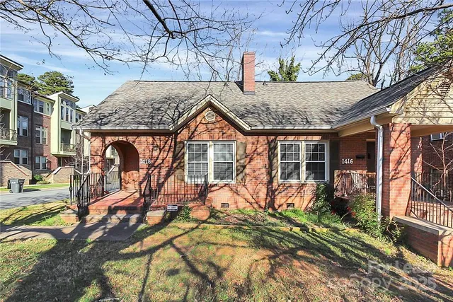 $2,795 | 1418 Kenilworth Avenue, Charlotte, NC 28203