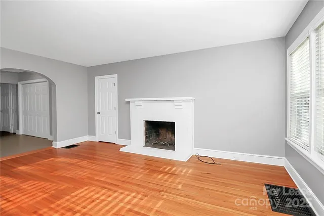 $2,795 | 1418 Kenilworth Avenue, Charlotte, NC 28203