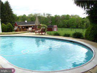 1116 Almshouse Road Ivyland, PA 18974 - Photo 2 of 6 Gallery Image 2