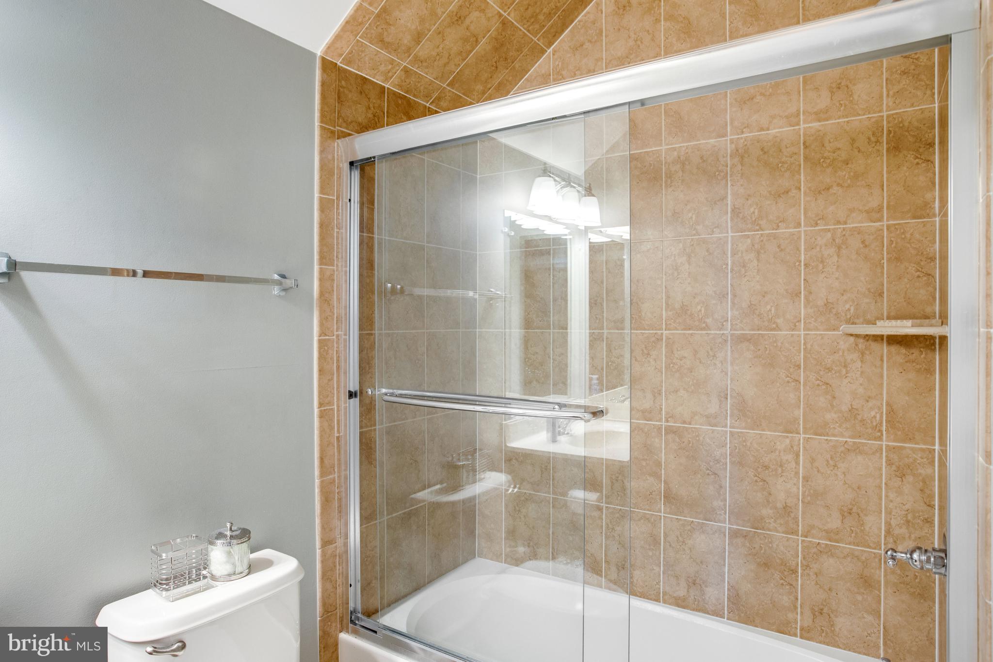 16340 Sandy Ridge Court Woodbridge, VA 22191 - Photo 43 of 60 Gallery Image 43