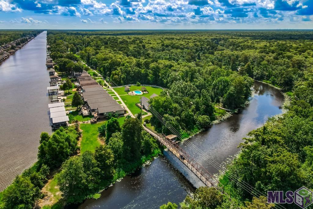 20878 Diversion Canal Road, Unit 1 St. Amant, LA 70774 - Photo 27 of 34