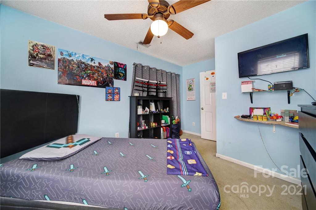 1244 Log Cabin Road Charlotte, NC 28213 - Photo 23 of 42 Gallery Image 23