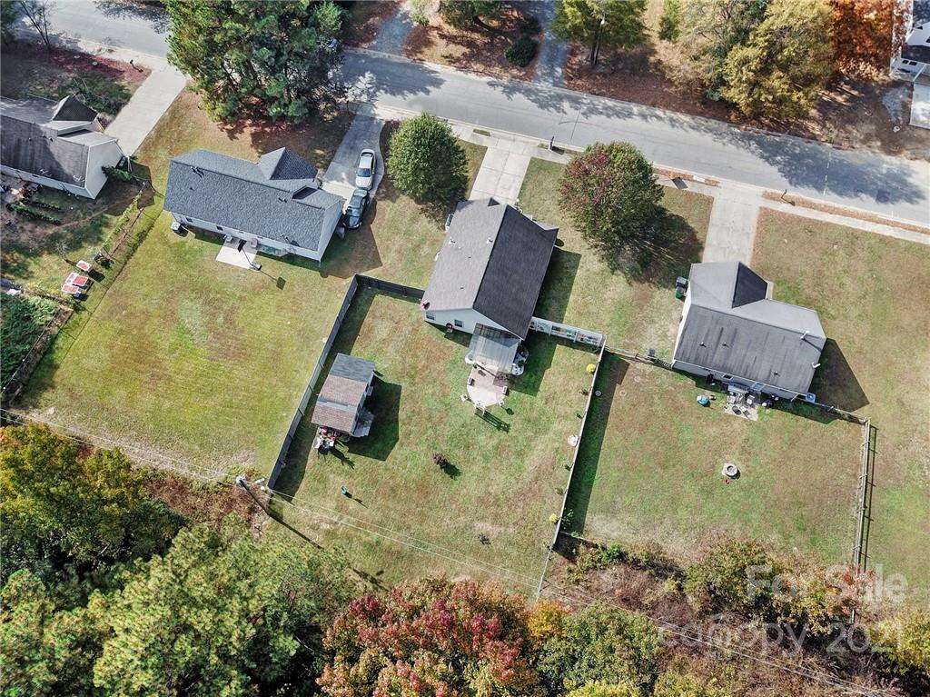 1244 Log Cabin Road Charlotte, NC 28213 - Photo 39 of 42 Gallery Image 39