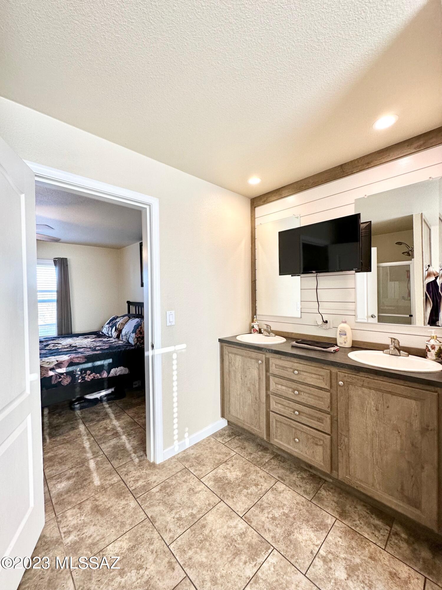 13295 South Hunting Dog Road Vail, AZ 85641 - Photo 25 of 39