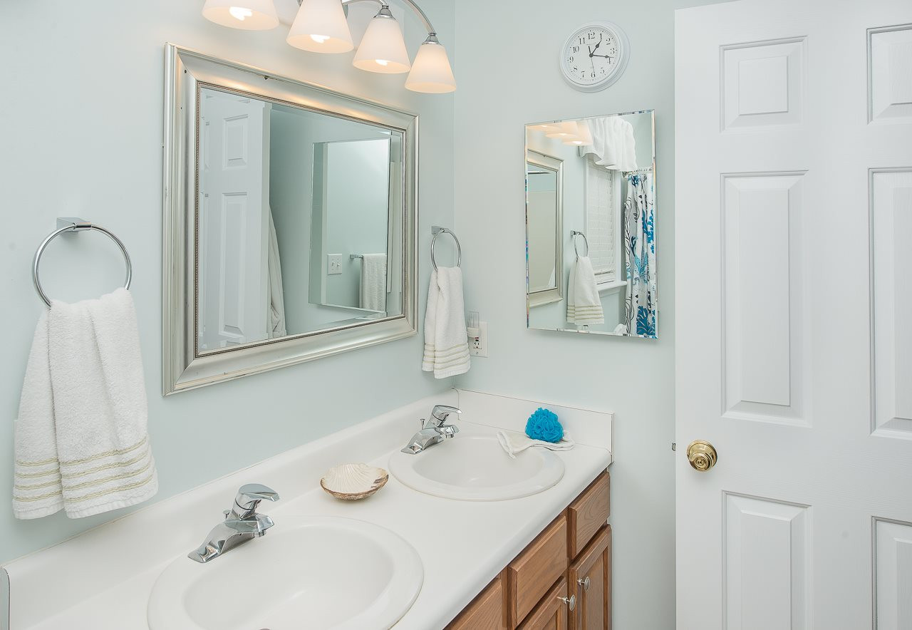 258 Ridge Drive Garner, NC 27529 - Photo 16 of 25 Photo 16