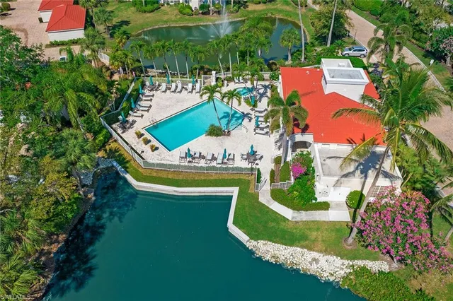 $625,000 | 1510 Clermont Drive, Unit A201, Naples, FL 34109