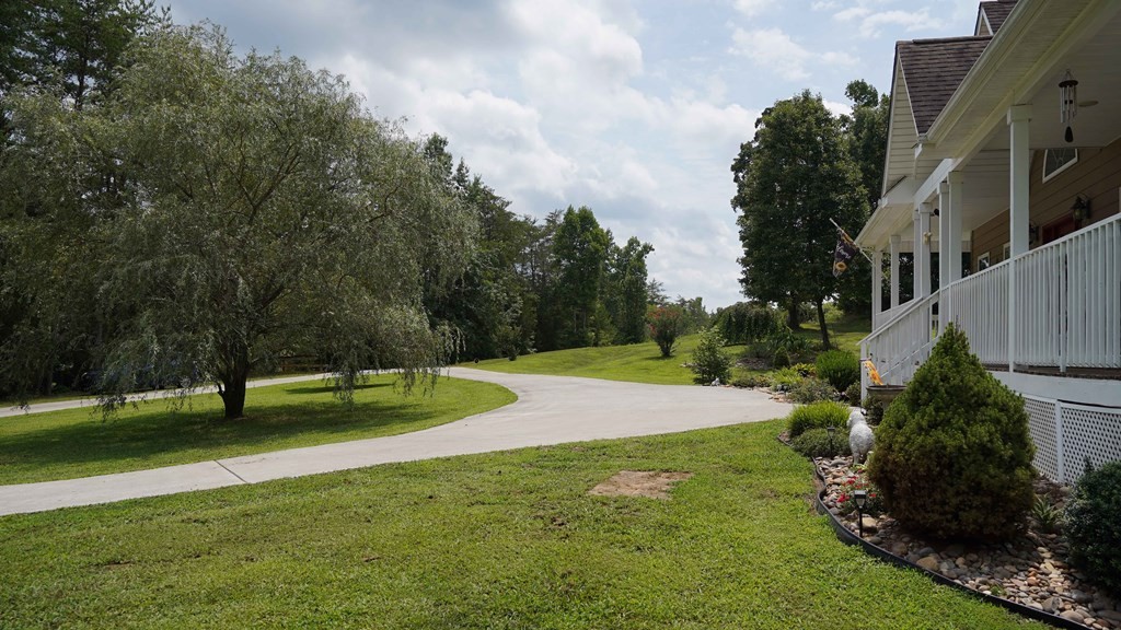 352 County Road 754 Riceville, TN 37370 - Photo 37 of 47 Gallery Image 37