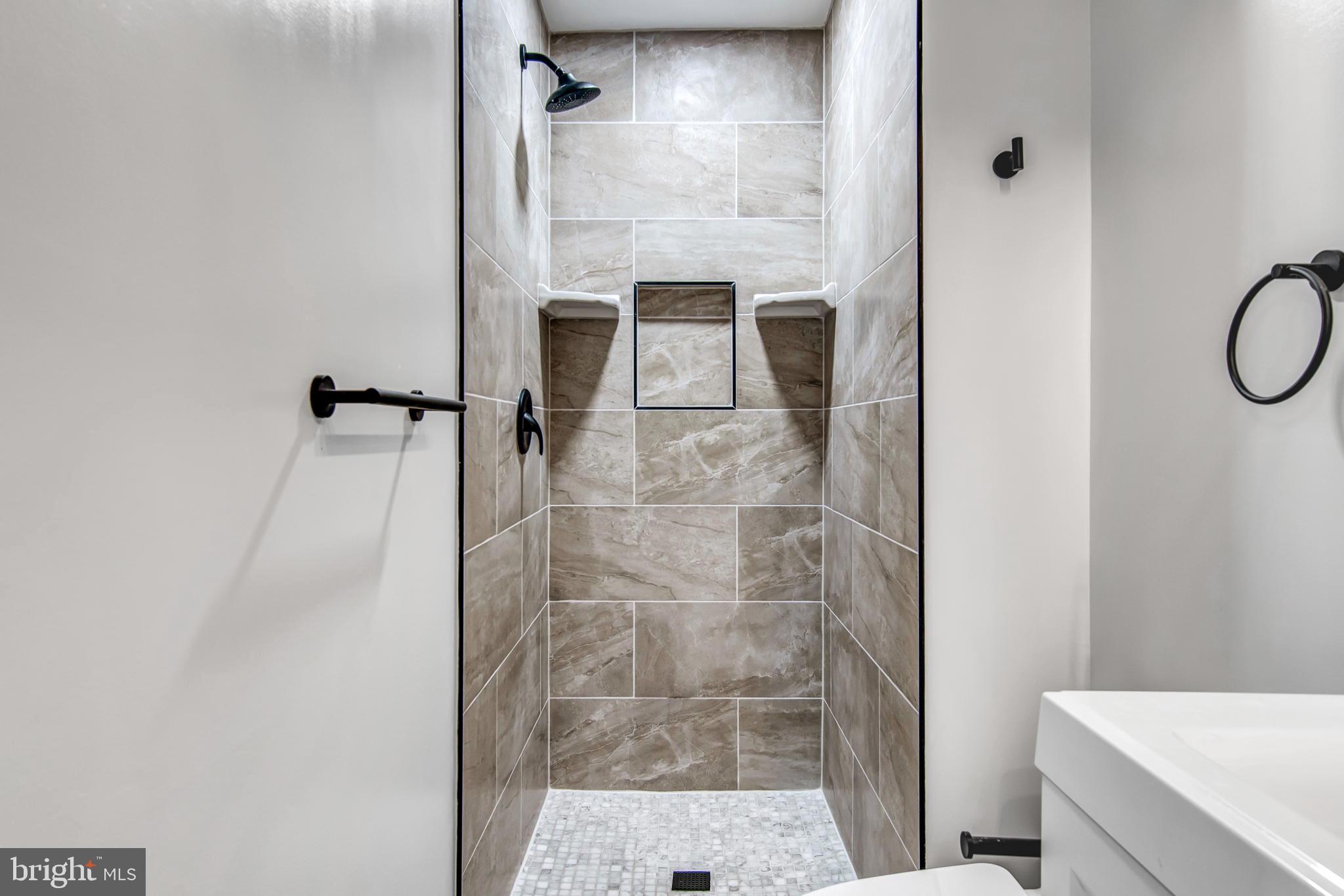 1518 Scandia Circle Reston, VA 20190 - Photo 30 of 46