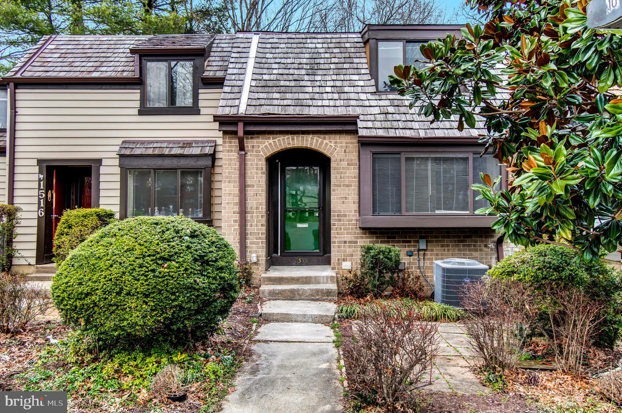 1518 Scandia Circle Reston, VA 20190 - Photo 3 of 46