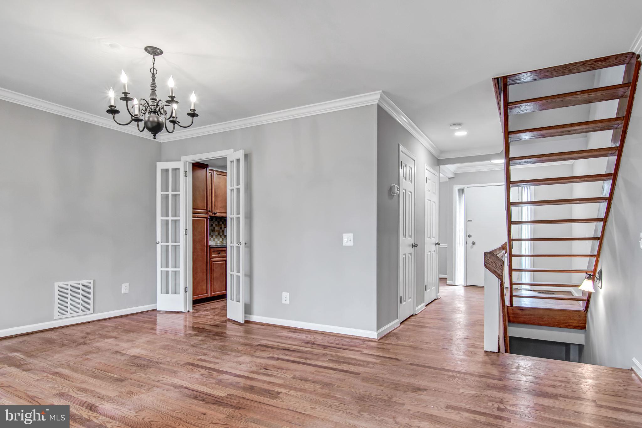 1518 Scandia Circle Reston, VA 20190 - Photo 10 of 46