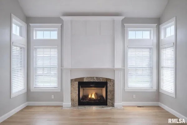 $535,000 | 6409 West Hazel Nut Drive, Edwards, IL 61528