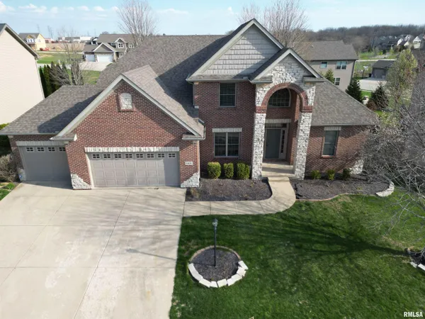 $535,000 | 6409 West Hazel Nut Drive, Edwards, IL 61528