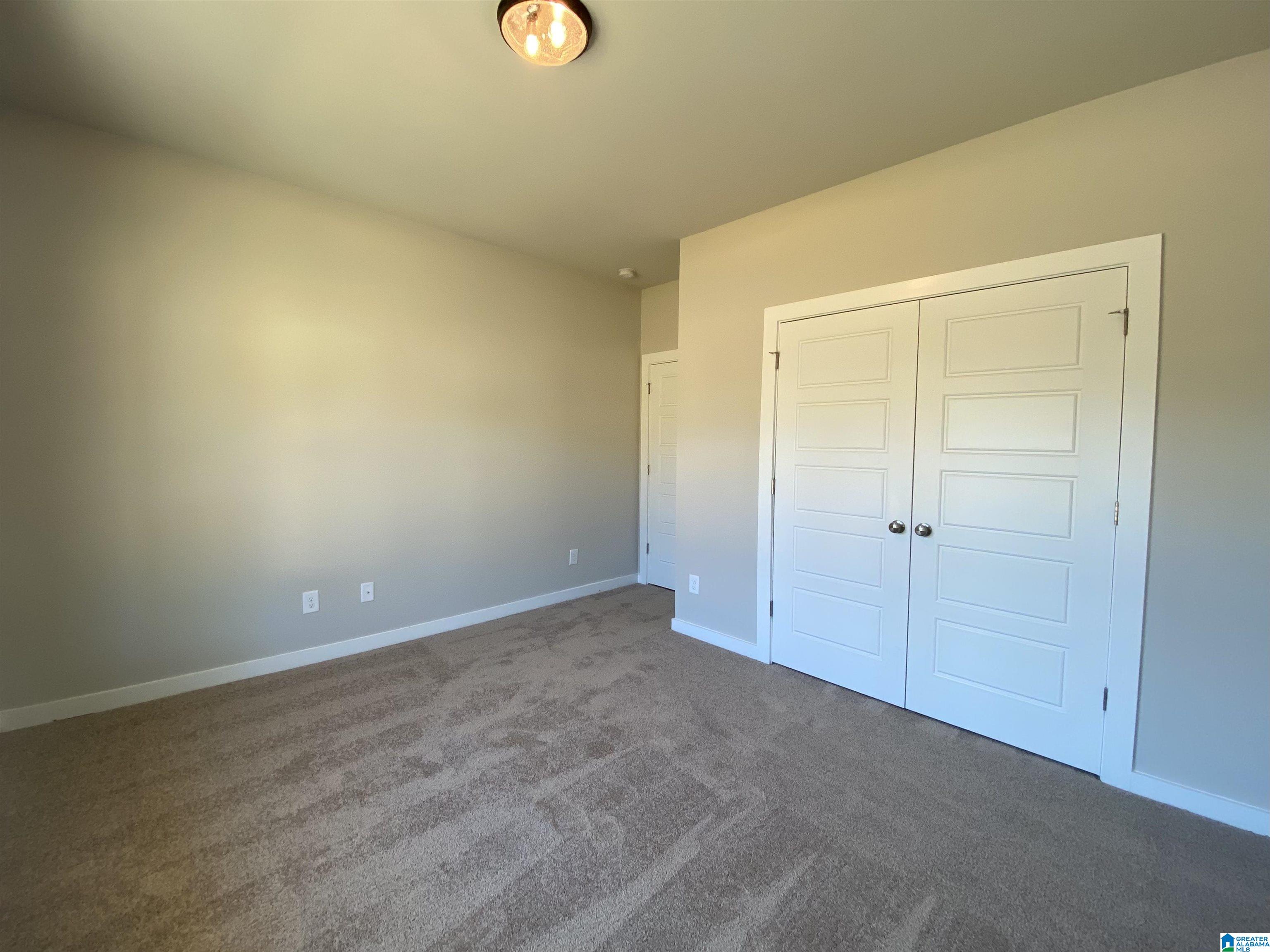 335 Ridgeview Circle Jemison, AL 35085 - Photo 3 of 7