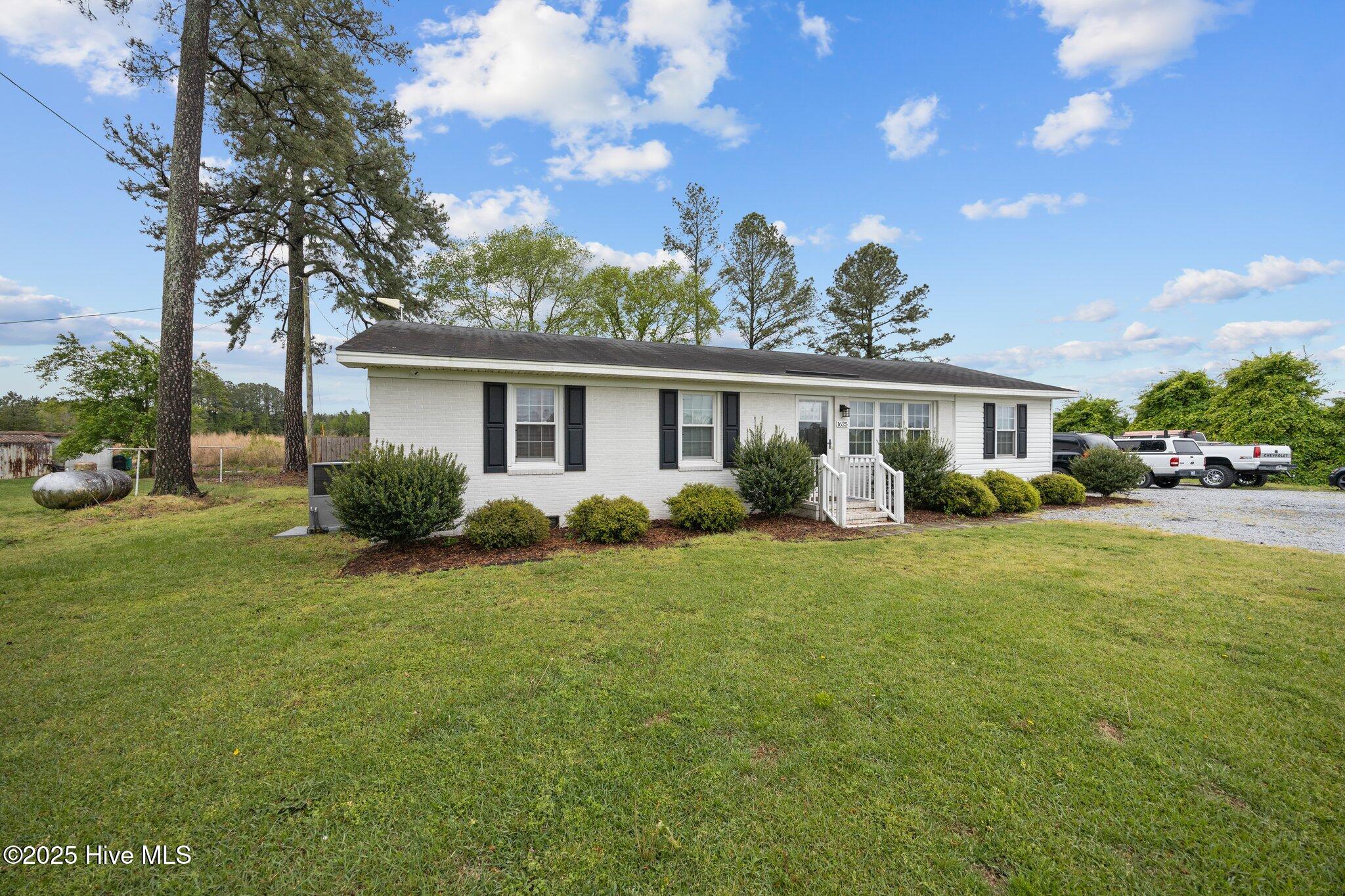 1625 Mt Herman Church Road Snow Hill, NC 28580 - Photo 2 of 43 2-web-or-mls-BLS_0007