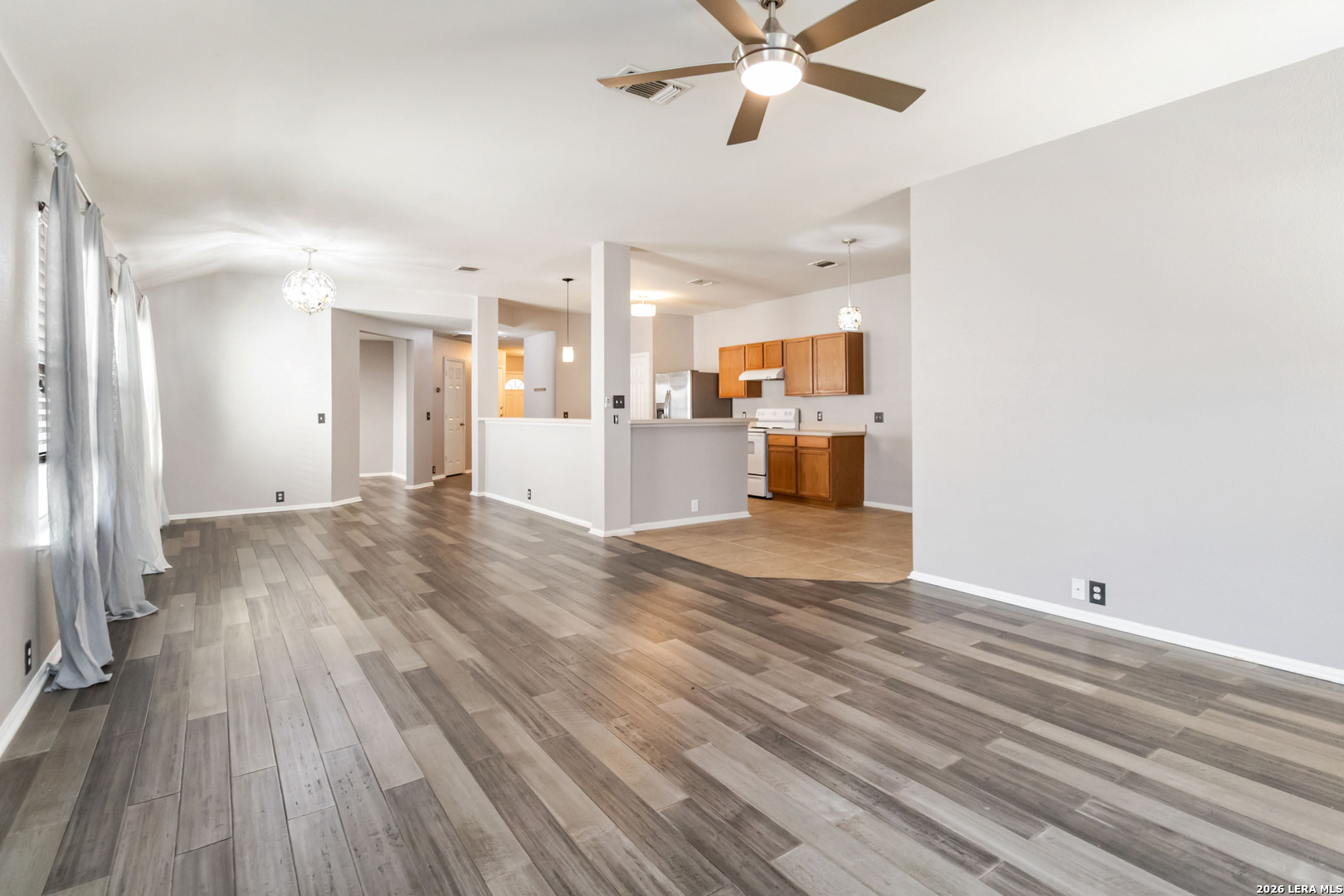 1911 Wormack Way San Antonio, TX 78251 - Photo 6 of 29