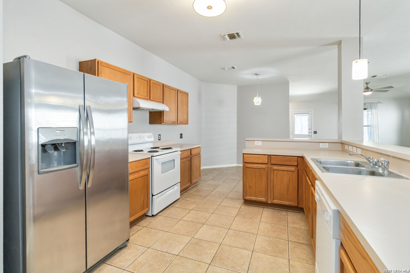 1911 Wormack Way San Antonio, TX 78251 - Photo 9 of 29