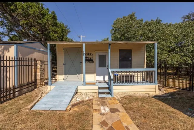 $334,900 | 159 County Road 1526, Morgan, TX 76671