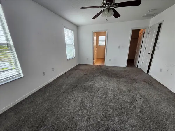 $2,000 | 949 Seminole Sky Drive, Ruskin, FL 33570