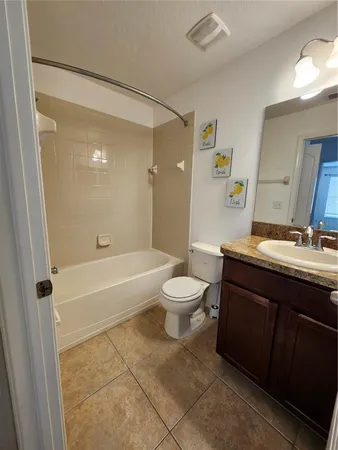 $2,000 | 949 Seminole Sky Drive, Ruskin, FL 33570