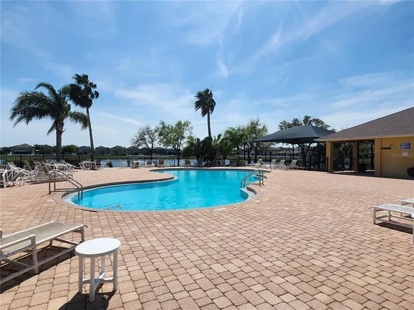 $2,000 | 949 Seminole Sky Drive, Ruskin, FL 33570