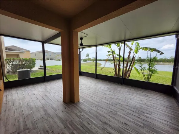 $2,000 | 949 Seminole Sky Drive, Ruskin, FL 33570