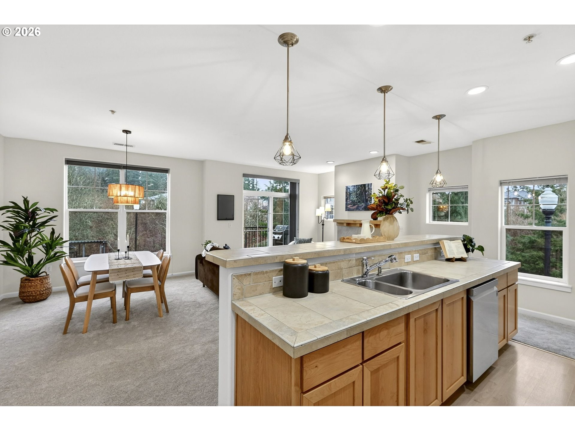 108 Northeast Canvasback Way, Unit 201 Beaverton, OR 97006 - Photo 2 of 29