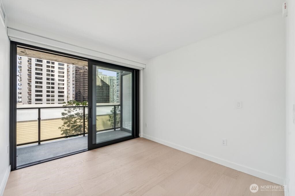 300 Virginia Street, Unit 812 Seattle, WA 98101 - Photo 11 of 39
