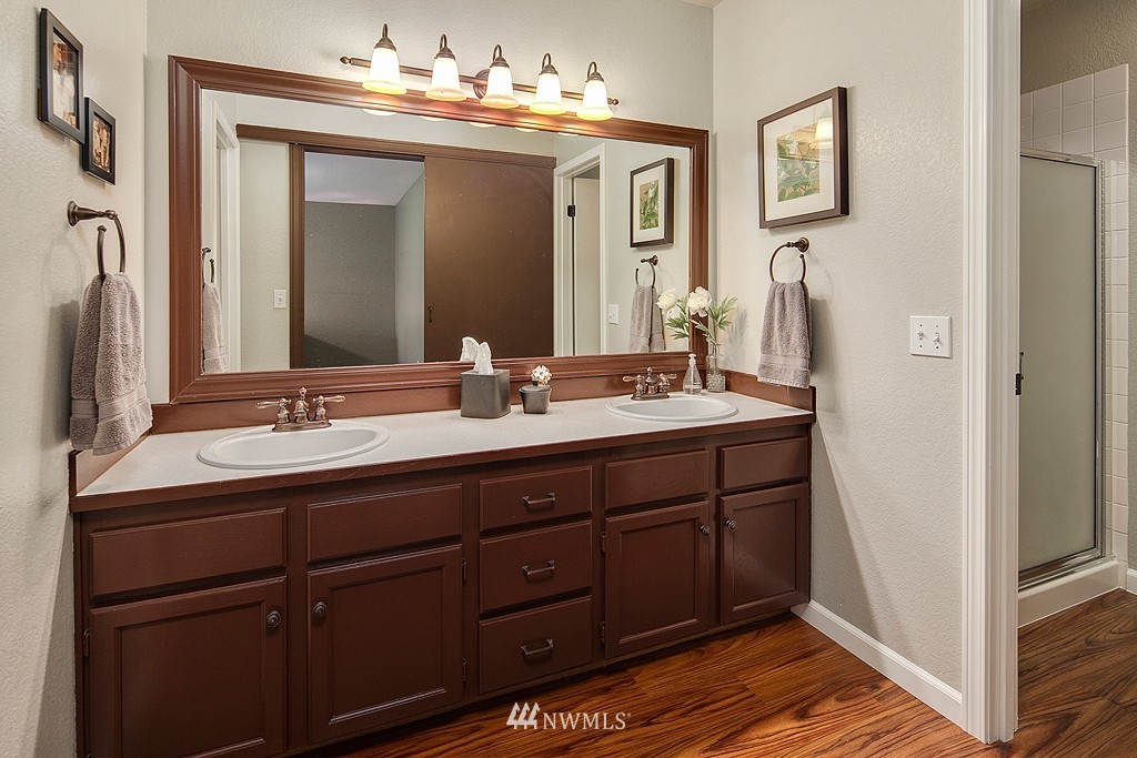 23507 Meridian Avenue South Bothell, WA 98021 - Photo 10 of 20